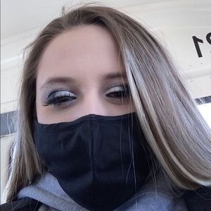 Meet your Posher, Jessica